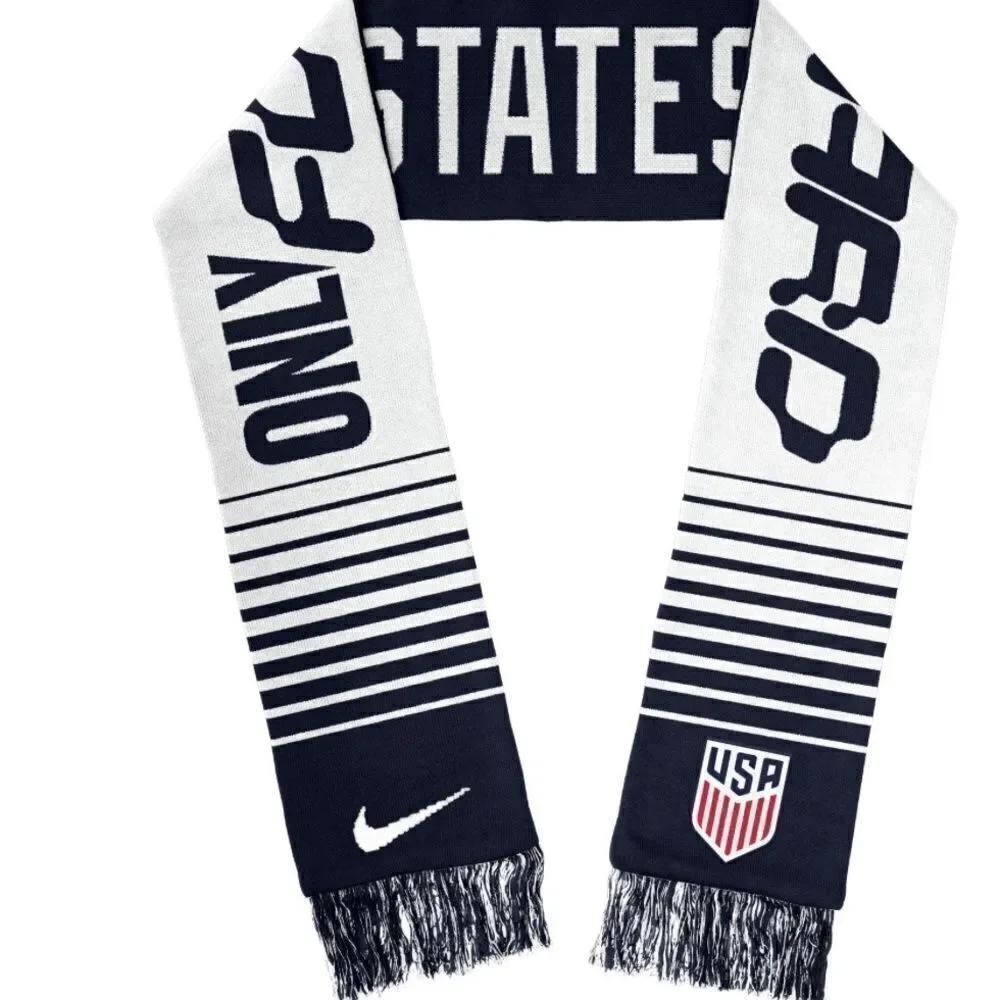 NIKE USA LOCAL VERBIAGE SCARF NwT